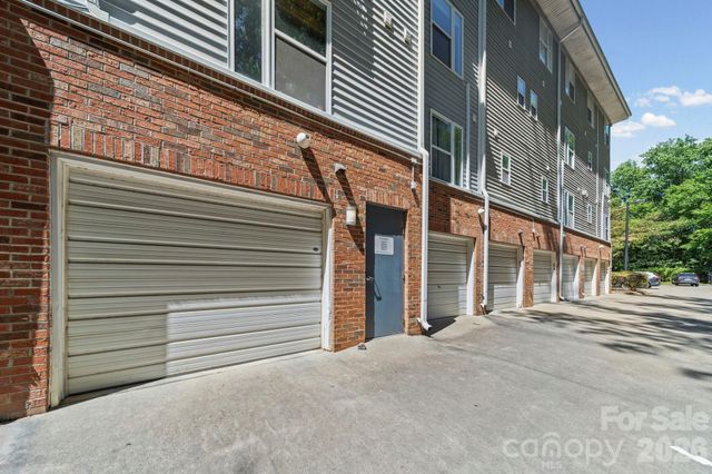 3825 Picasso Court, Charlotte, NC 28205