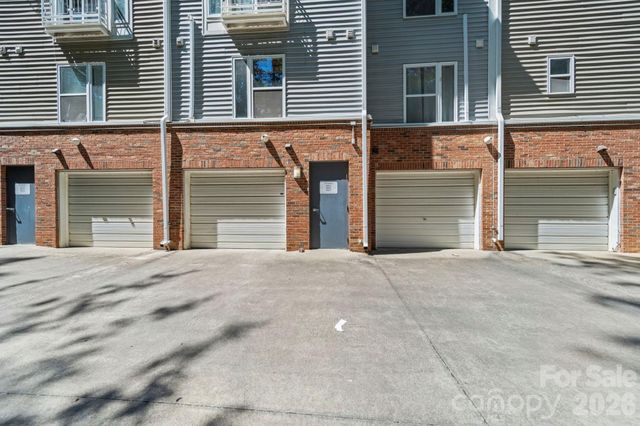 3825 Picasso Court, Charlotte, NC 28205