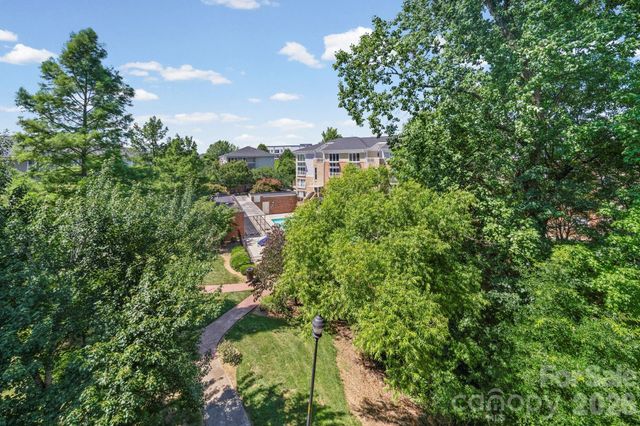3825 Picasso Court, Charlotte, NC 28205