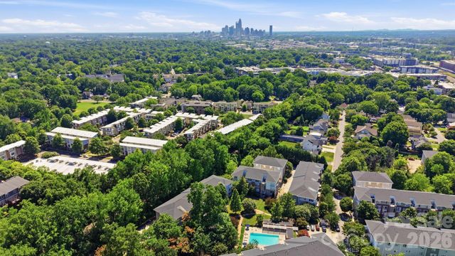 3825 Picasso Court, Charlotte, NC 28205