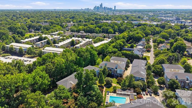 3825 Picasso Court, Charlotte, NC 28205
