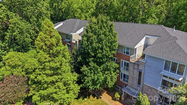 3825 Picasso Court, Charlotte, NC 28205