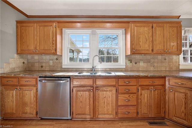 425 Dunns Mountain Church Road, Salisbury, NC 28146