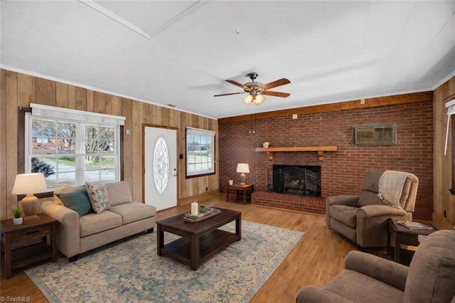 425 Dunns Mountain Church Road, Salisbury, NC 28146