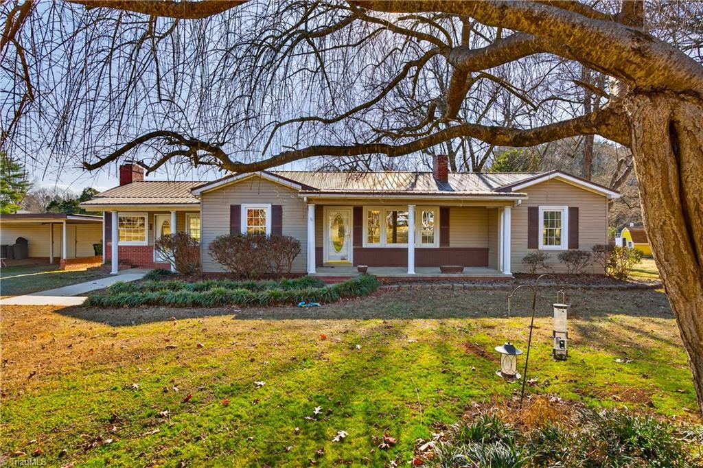 425 Dunns Mountain Church Road, Salisbury, NC 28146