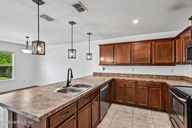 3249 BEDFORD Road, Jacksonville, FL 32207