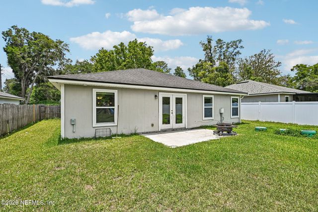 3249 BEDFORD Road, Jacksonville, FL 32207