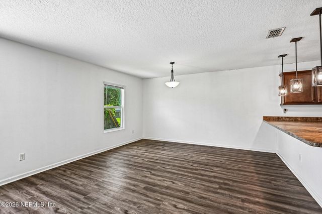 3249 BEDFORD Road, Jacksonville, FL 32207