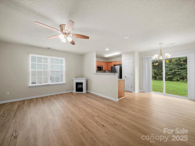 6420 Sunman Road, Charlotte, NC 28216