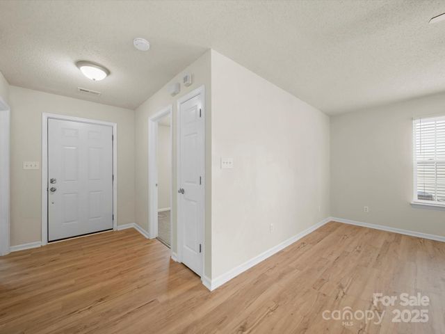 6420 Sunman Road, Charlotte, NC 28216