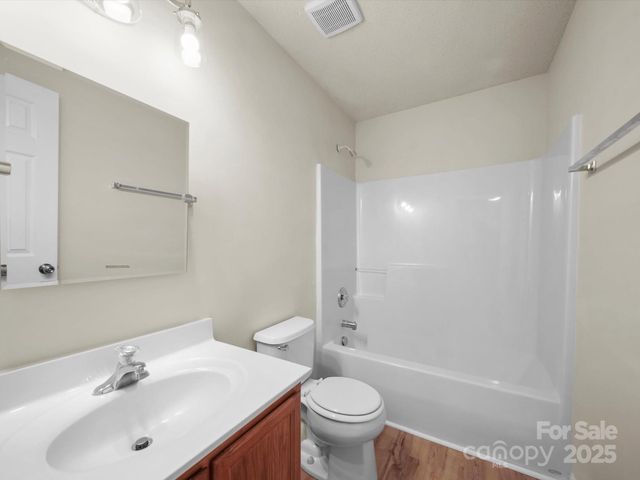 6420 Sunman Road, Charlotte, NC 28216