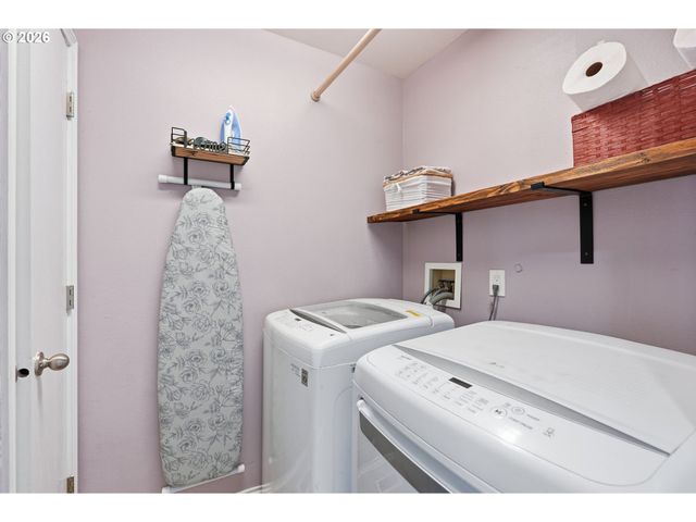 14720 Sw TOPAZ Ct, Beaverton, OR 97007