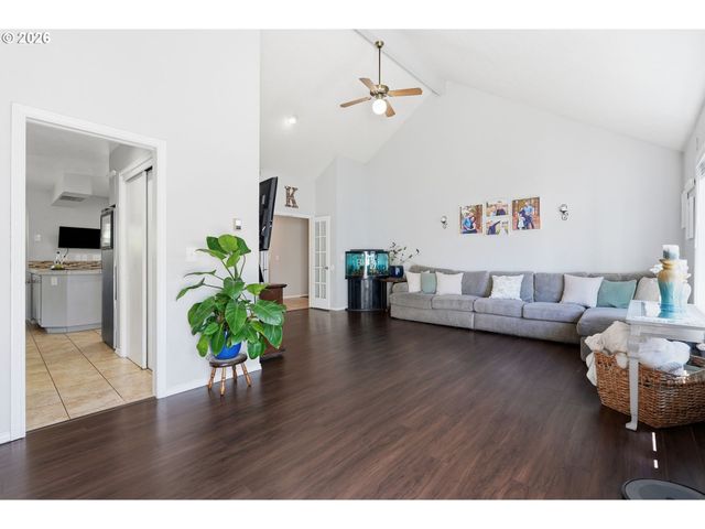 14720 Sw TOPAZ Ct, Beaverton, OR 97007