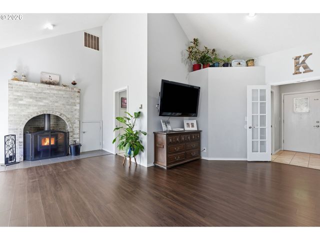 14720 Sw TOPAZ Ct, Beaverton, OR 97007