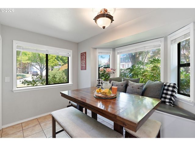 14720 Sw TOPAZ Ct, Beaverton, OR 97007
