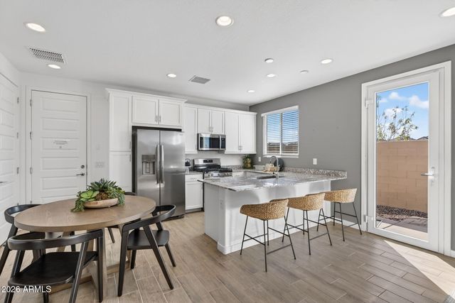 3242 S 83RD Circle, Mesa, AZ 85212