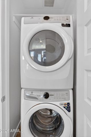 3242 S 83RD Circle, Mesa, AZ 85212