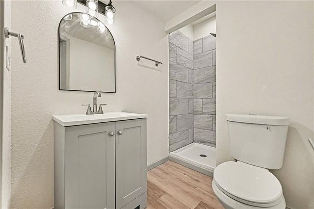 6221 N Wheeling Avenue, Kansas City, MO 64119