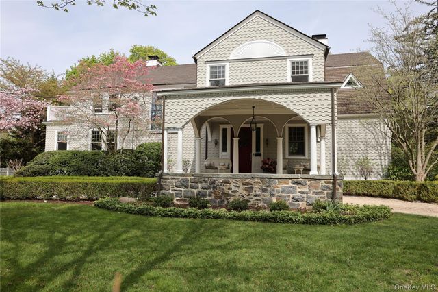 69 Prospect Avenue, Larchmont, NY 10538
