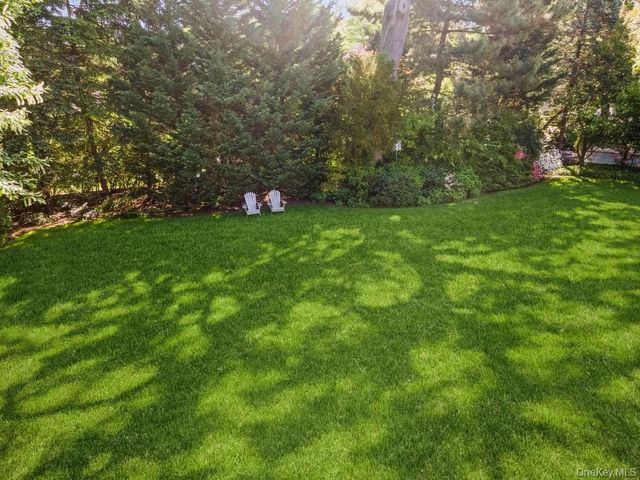 69 Prospect Avenue, Larchmont, NY 10538