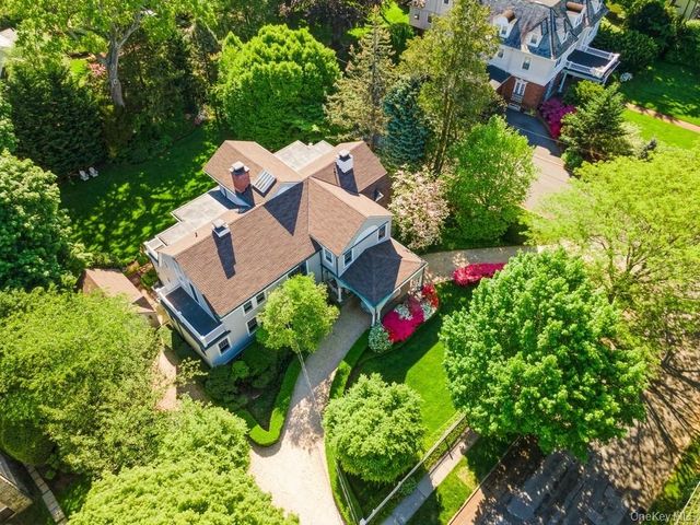 69 Prospect Avenue, Larchmont, NY 10538