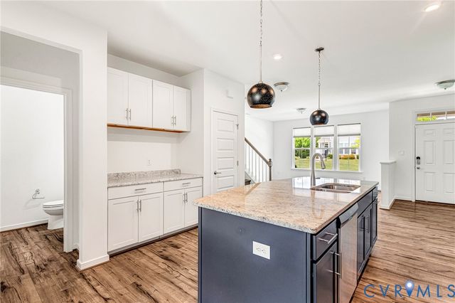 302 Hay Mill Aly, Glen Allen, VA 23059