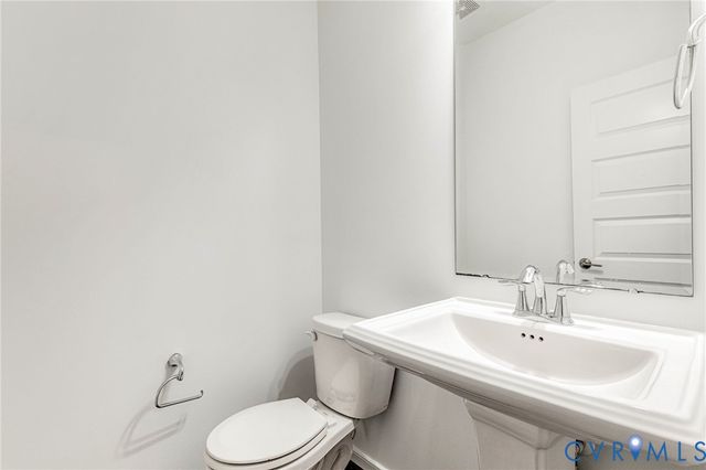 302 Hay Mill Aly, Glen Allen, VA 23059