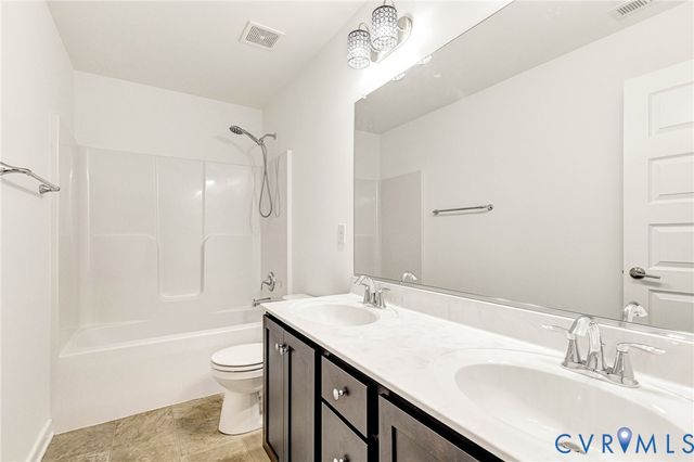 302 Hay Mill Aly, Glen Allen, VA 23059