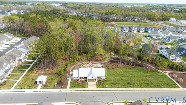 302 Hay Mill Aly, Glen Allen, VA 23059