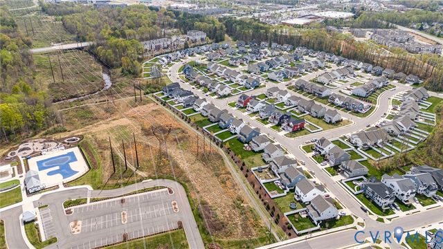 302 Hay Mill Aly, Glen Allen, VA 23059