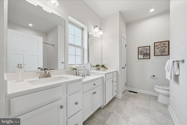 6968 MERLE CT, New Market, MD 21774