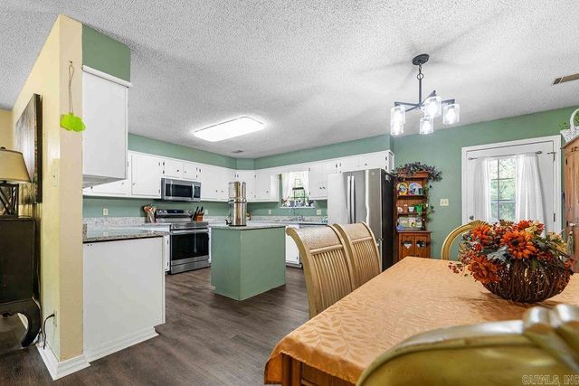 7 Briarwood Street, Greenbrier, AR 72058