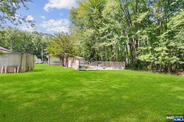 114 Van Dam Avenue, Bloomingdale, NJ 07403