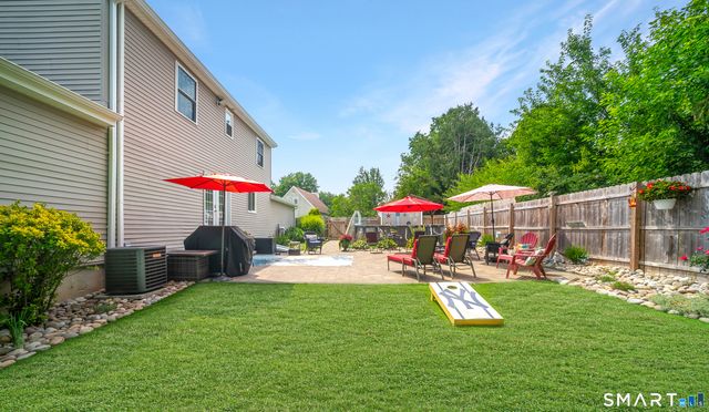 17 Coles Road, Middletown, CT 06457
