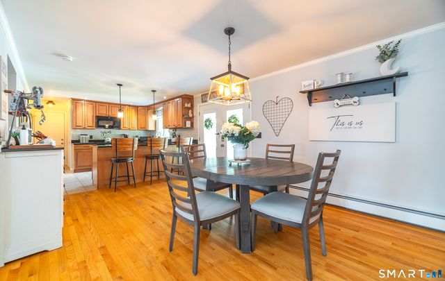 17 Coles Road, Middletown, CT 06457
