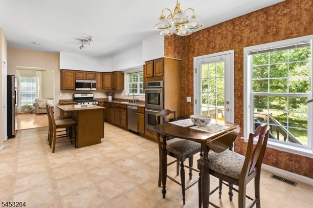 1744 Old Trenton Rd, West Windsor Twp., NJ 08550