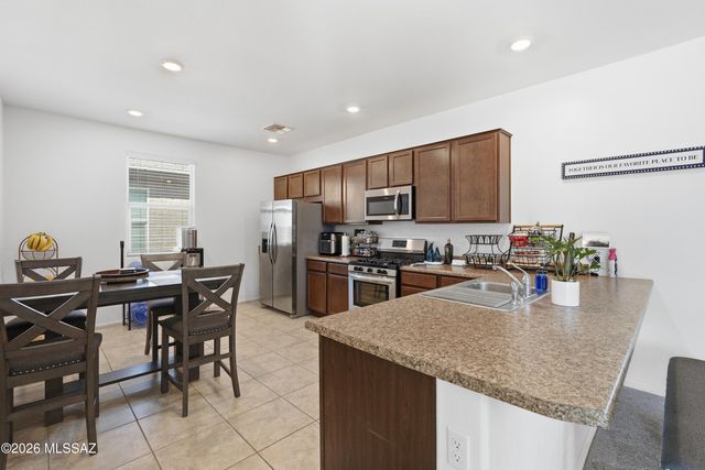 6237 S Open Desert Place, Tucson, AZ 85706