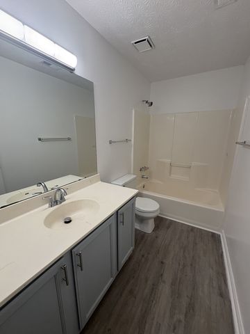 826 Neelys Chase Dr, Madison, TN 37115