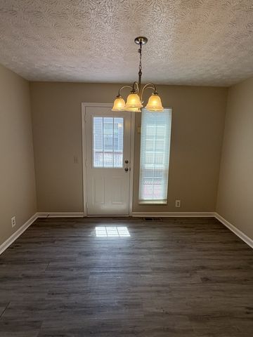 826 Neelys Chase Dr, Madison, TN 37115