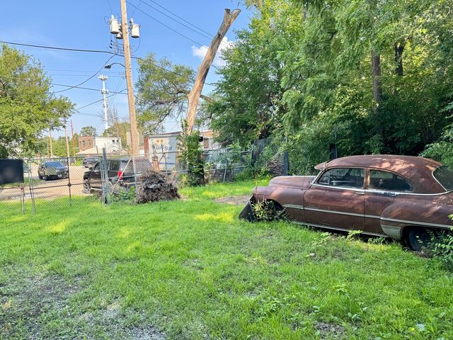 4101 S Oakley Avenue, Chicago, IL 60609