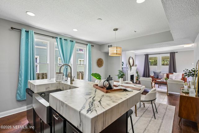 2570 PARK Street, Jacksonville, FL 32204