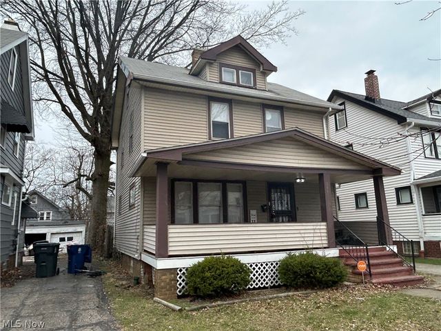 848 Greyton Road, Cleveland Heights, OH 44112