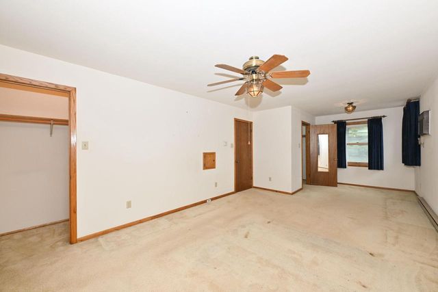 108 High Forest DRIVE, Cedarburg, WI 53012