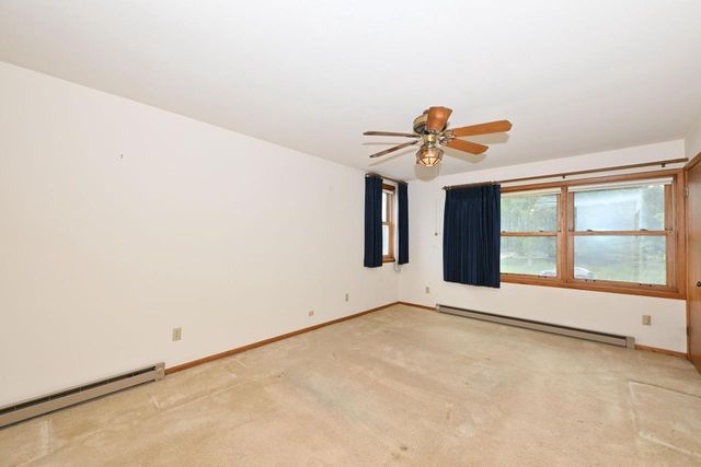 108 High Forest DRIVE, Cedarburg, WI 53012
