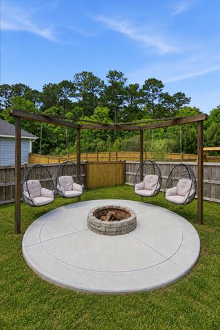 116 Ancestry Lane, Moncks Corner, SC 29461