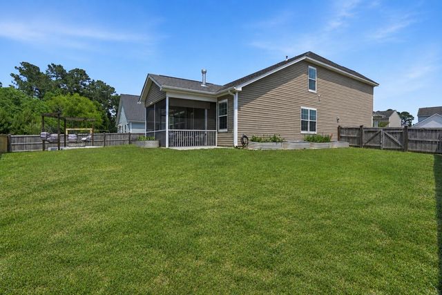 116 Ancestry Lane, Moncks Corner, SC 29461