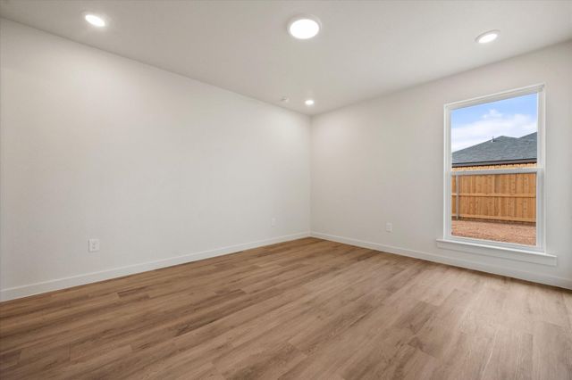 13820 Fremont Avenue, Lubbock, TX 79423