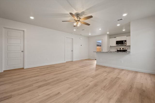 13820 Fremont Avenue, Lubbock, TX 79423