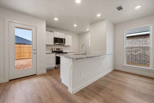 13820 Fremont Avenue, Lubbock, TX 79423