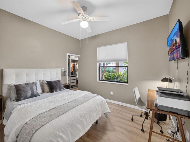 7472 La Paz Boulevard 109, Boca Raton, FL 33433